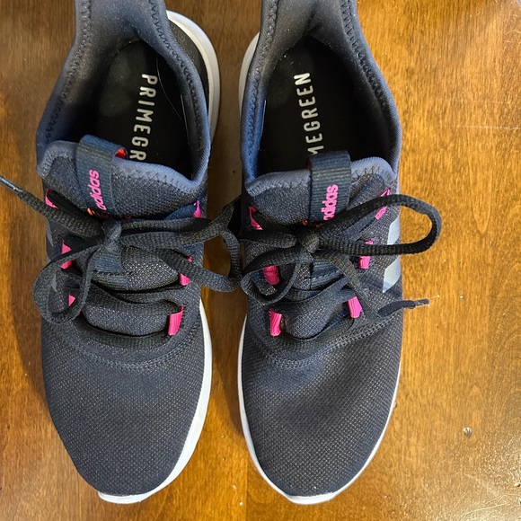 COPY - Women’s Adidas Cloudfoam Sneakers - Size 9.5 - Picture 3 of 7